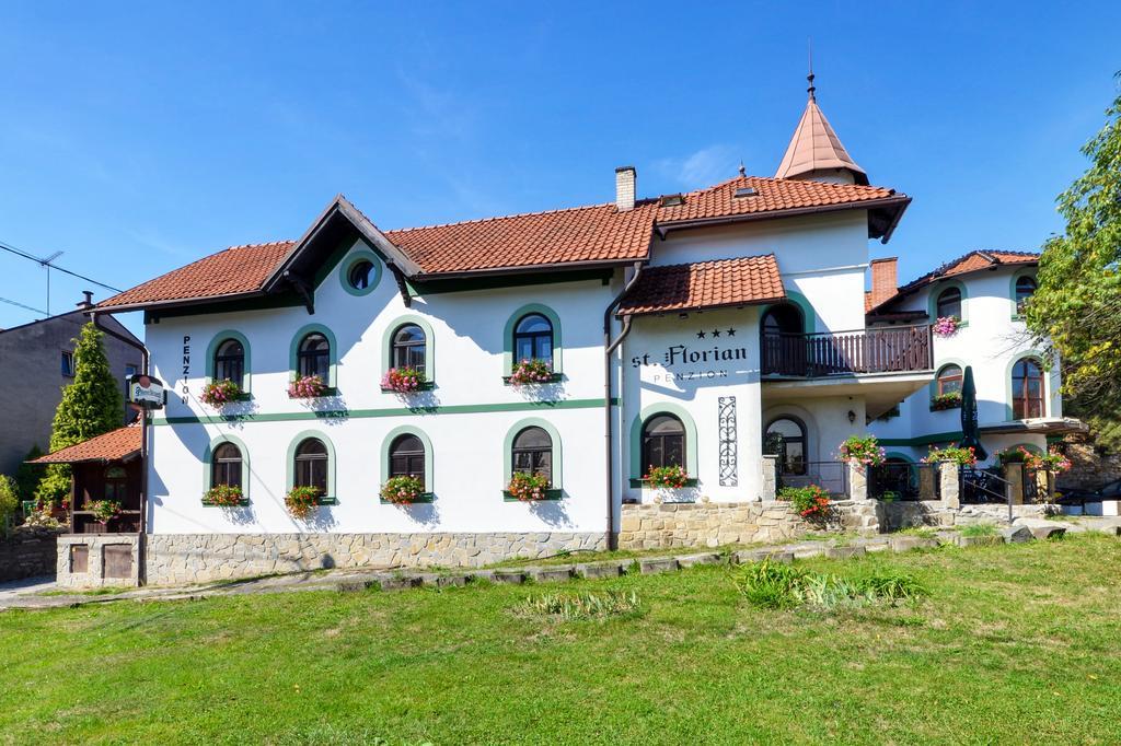 Penzion St. Florian Пршибор Экстерьер фото