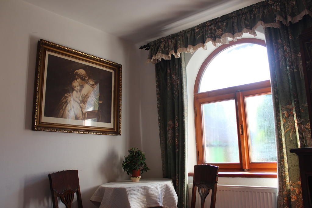 Penzion St. Florian Пршибор Экстерьер фото